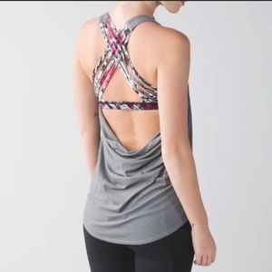 Lululemon Wild Tank Heathered Slate / Tofino Scribble White Multi size 6